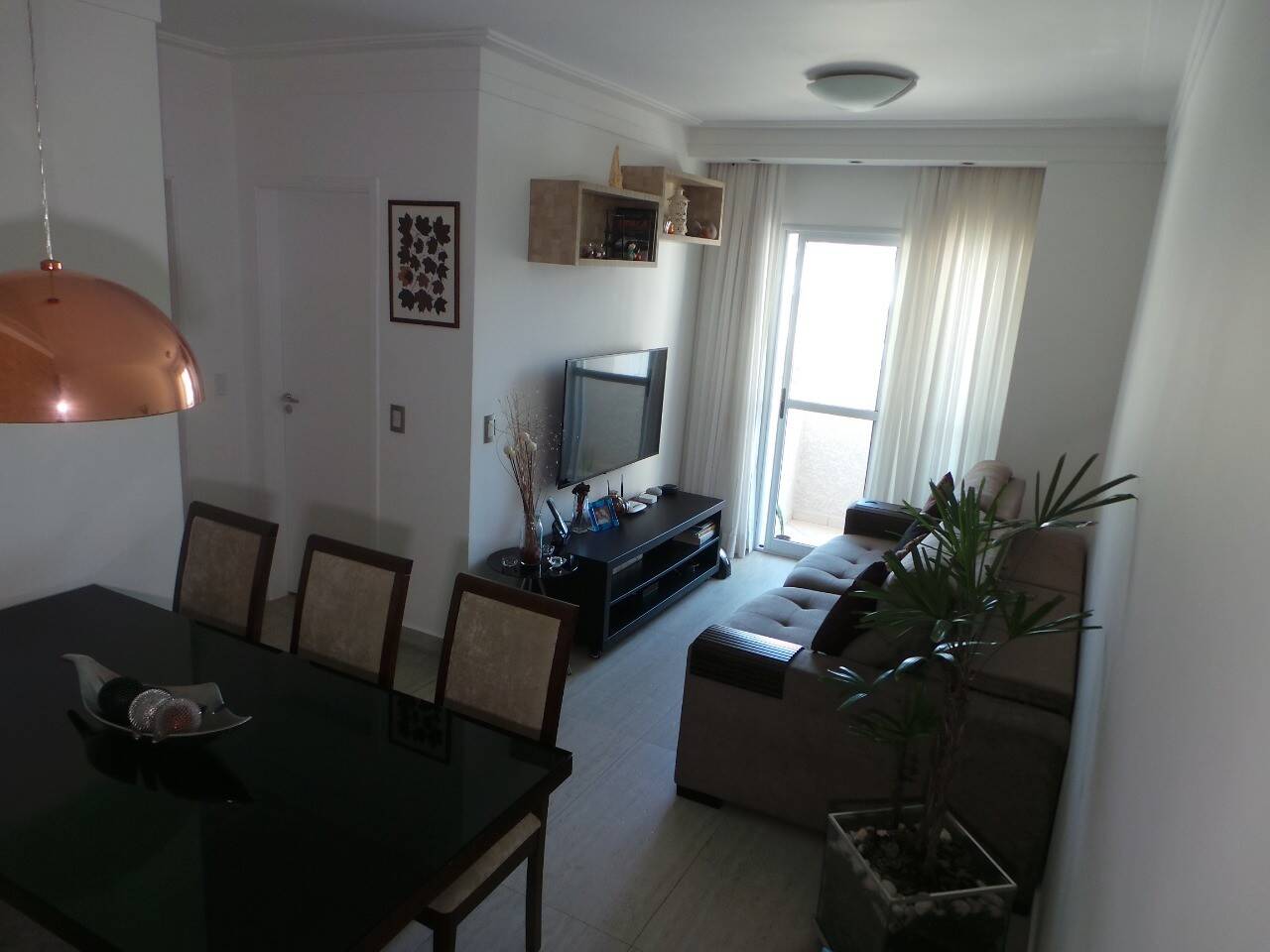 Apto 2 dorms Apenas 371 mil