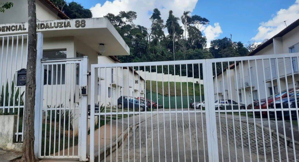 Casa Em Condomínio - Cotia 306 mil