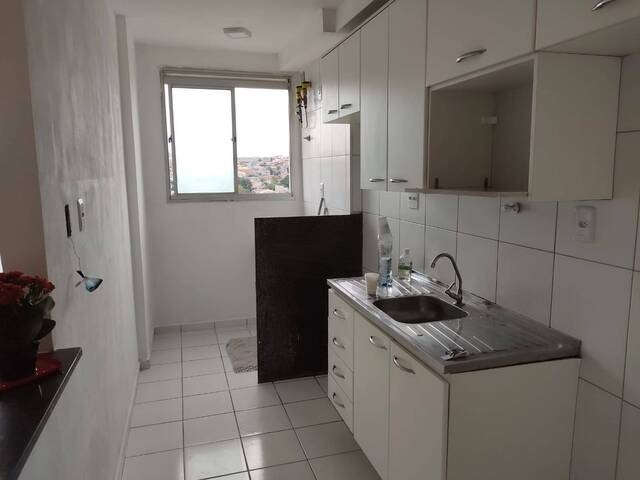 #1500 - Apartamento para Venda em Carapicuíba - SP