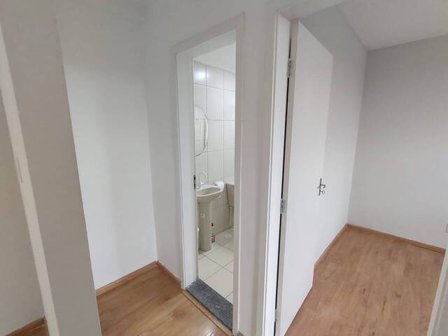 #1500 - Apartamento para Venda em Carapicuíba - SP