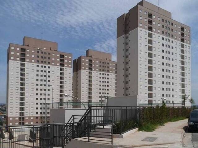 Apartamento para Venda em Carapicuíba - 4