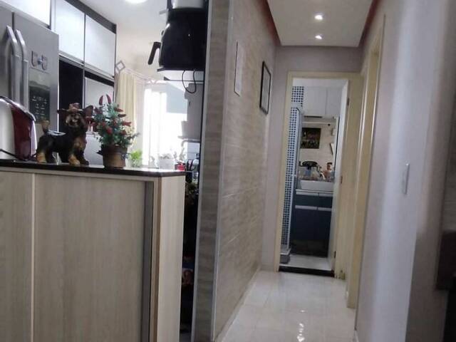 Apartamento para Venda em Carapicuíba - 5