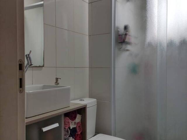 Apartamento para Venda em Carapicuíba - 5
