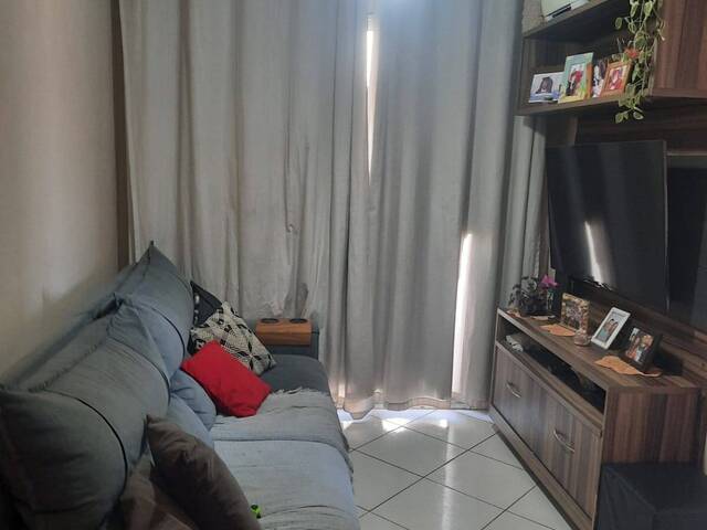 #1626 - Apartamento para Venda em Carapicuíba - SP - 1