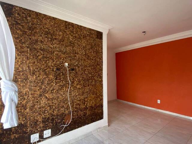 Apartamento para Venda em Carapicuíba - 4