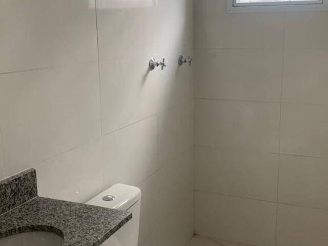 Casa para Venda em Santana de Parnaíba - 4