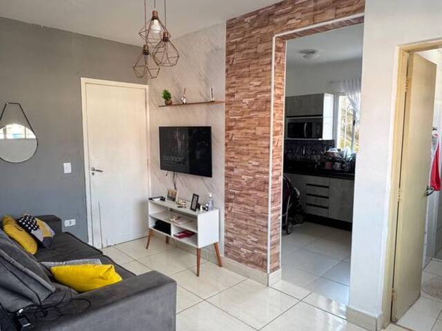 #1775 - Apartamento para Venda em Carapicuíba - SP - 1