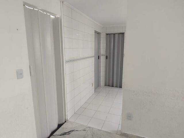 Apartamento para Venda em Carapicuíba - 4