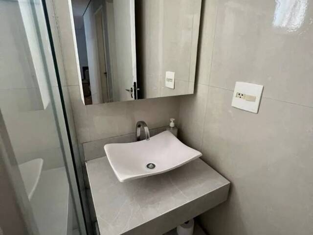 Apartamento para Venda em Carapicuíba - 4