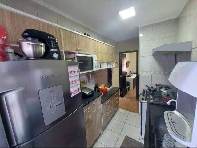 #1865 - Apartamento para Venda em Carapicuíba - SP - 2