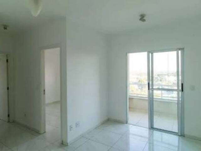 #1885 - Apartamento para Venda em Carapicuíba - SP - 2