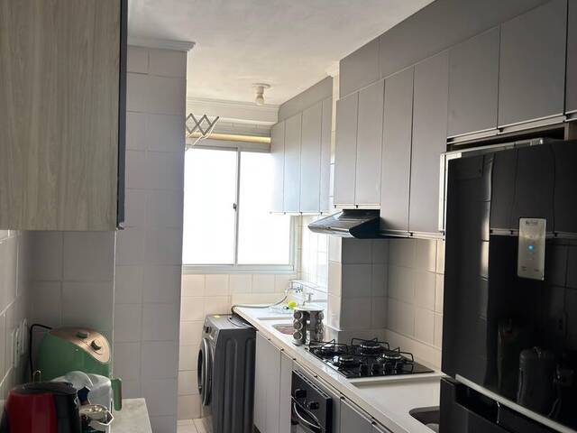#1889 - Apartamento para Venda em Carapicuíba - SP - 2