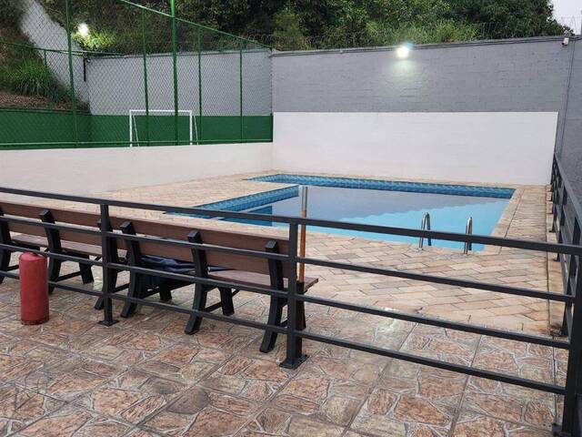 Apartamento para Venda em Carapicuíba - 4