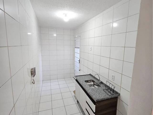 Apartamento para Venda em Jandira - 4