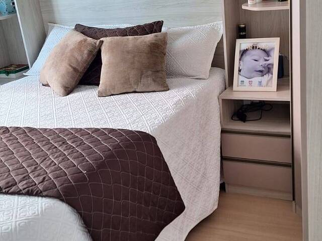Apartamento para Venda em Carapicuíba - 5