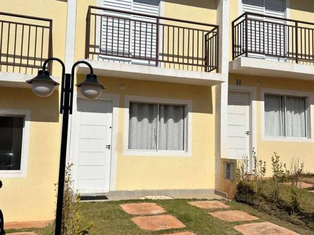 #1944 - Casa para Venda em Cotia - SP