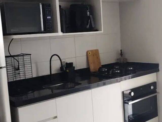 #1960 - Apartamento para Venda em Carapicuíba - SP - 2