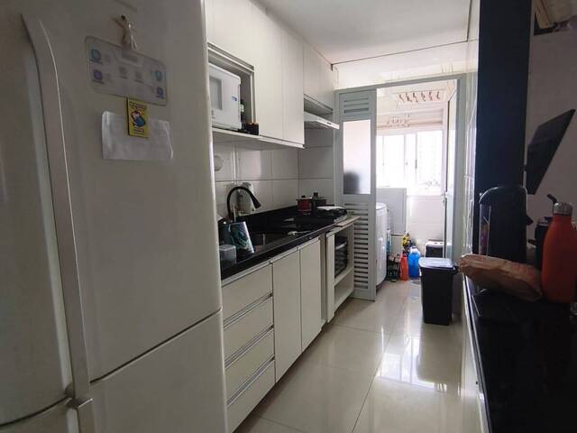 #1982 - Apartamento para Venda em Carapicuíba - SP