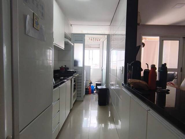 Apartamento para Venda em Carapicuíba - 4