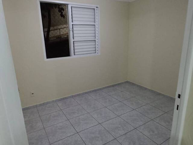Apartamento para Venda em Carapicuíba - 5