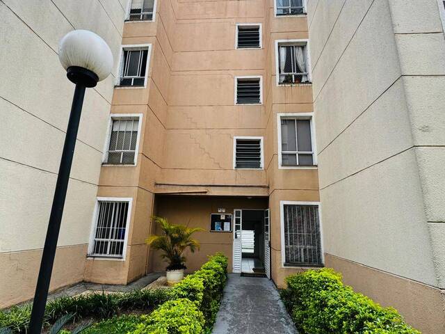 Venda em Jardim São Luiz - Jandira