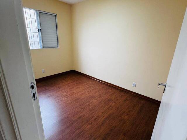 Apartamento para Venda em Jandira - 4