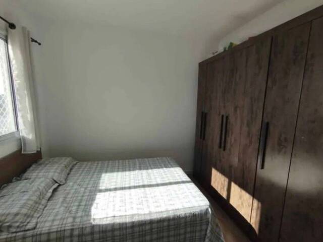 Apartamento para Venda em Carapicuíba - 4