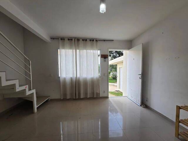 Casa para Venda em Cotia - 2