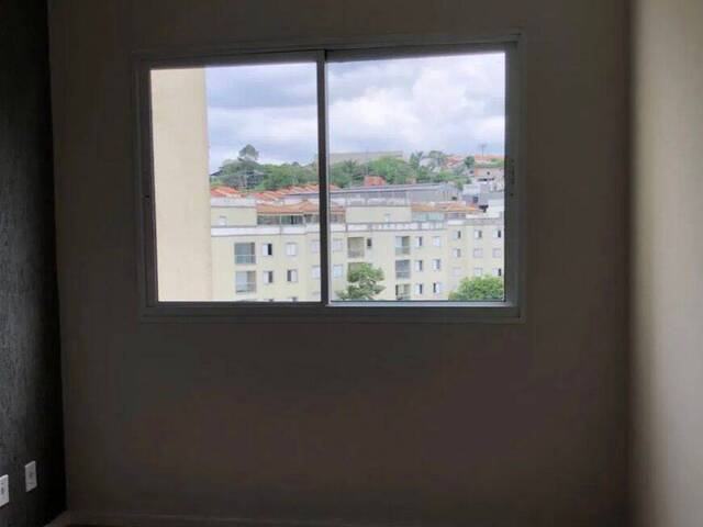 Apartamento para Venda em Carapicuíba - 2