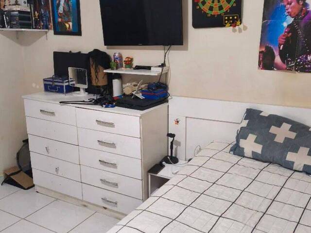 Apartamento para Venda em Carapicuíba - 5