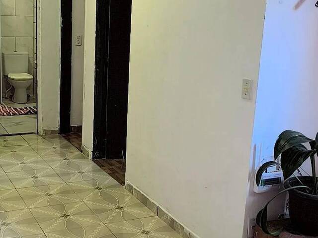 Apartamento para Venda em Carapicuíba - 3