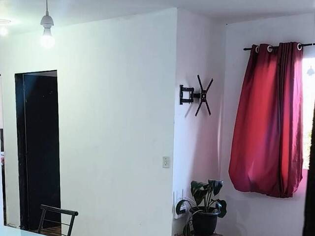 Apartamento para Venda em Carapicuíba - 2