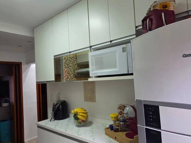 Apartamento para Venda em Carapicuíba - 3