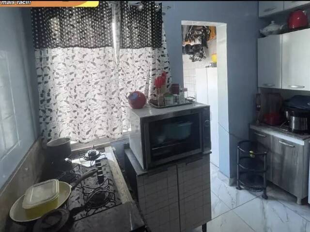 Apartamento para Venda em Carapicuíba - 3