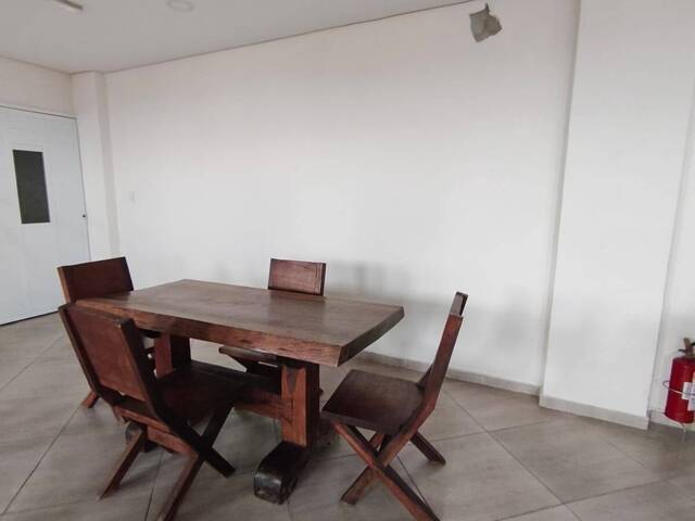 Apartamento para Venda em Carapicuíba - 4