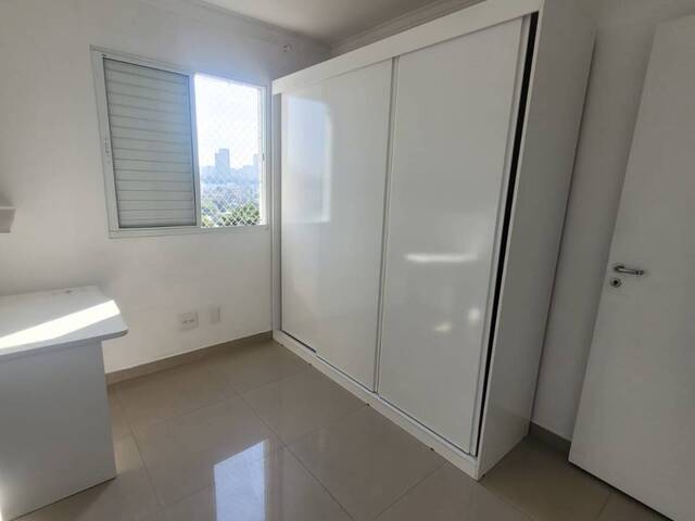Apartamento para Venda em Carapicuíba - 2