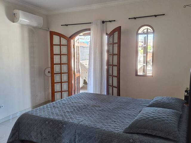 Casa para Venda em Carapicuíba - 5