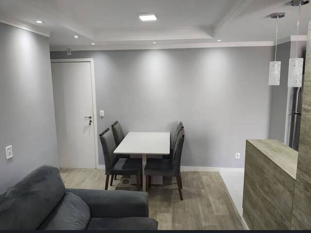 Apartamento para Venda em Carapicuíba - 4