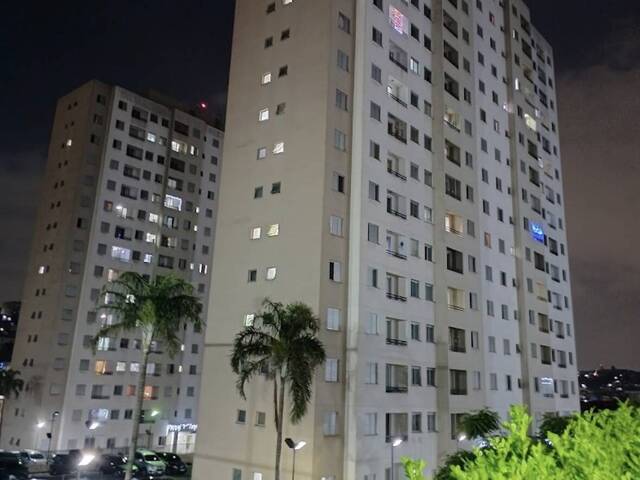 Apartamento para Venda em Carapicuíba - 2
